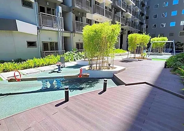 Cozypura Staycation Near Moa, Airport , With Free Fast Wifi, Netflix And Pay Parking Hotel 4*